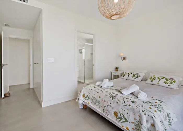 Apartment Panorama - Sky View